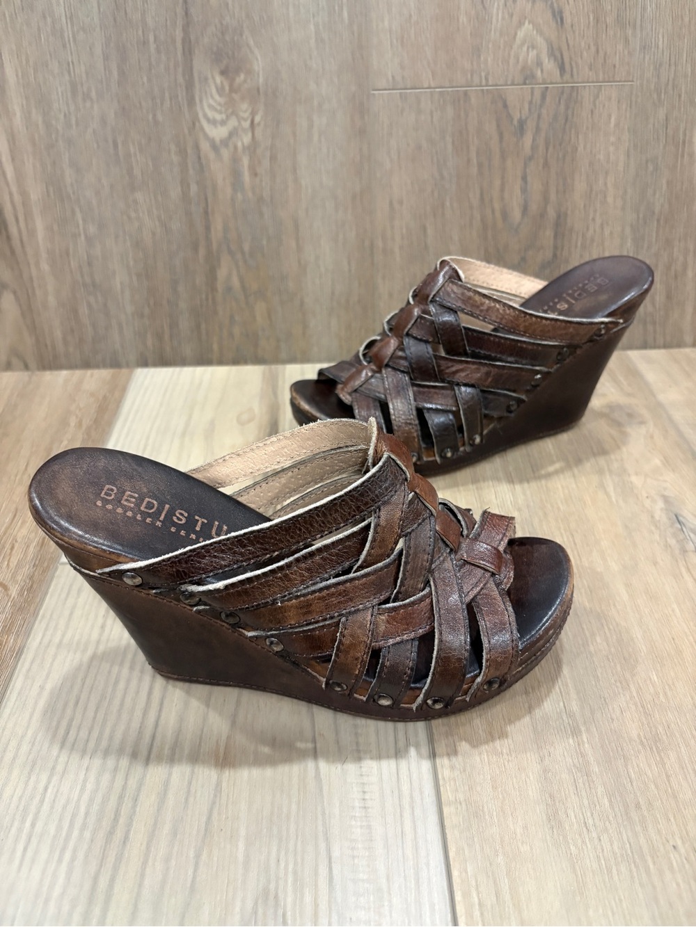 BED|STU Cobbler Series Brown Woven Leather Wedge Sandals Gina Strappy 6 B Mexico